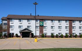 Quality Inn & Suites Bloomington I-55 And I-74